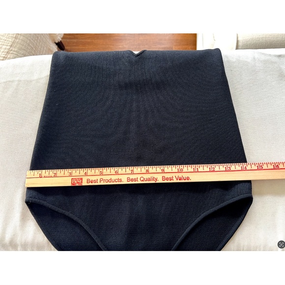 APIECE  APART Plunging V-Neck Sleeveless Halter Style Body Suit in Black - S - Picture 9 of 11